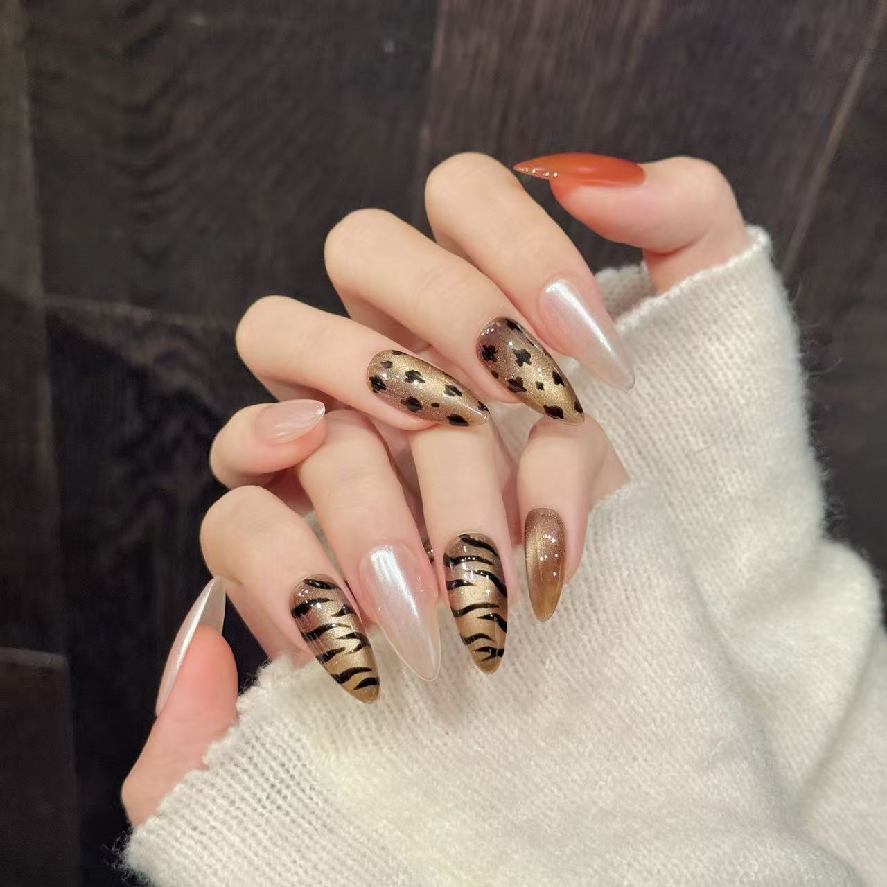 10개 수제 아몬드 프레스온 네일 반짝이는 캣아이 레오 - Nail Art Zebra Design 리뷰 및 가격
