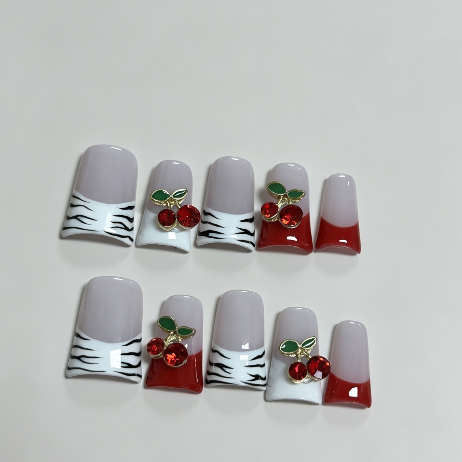 미디움 스퀘어 10개 프렌치 프레스온 네일, 누드 화이 - Nail Art Zebra 리뷰 및 가격